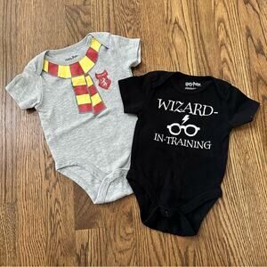 Harry Potter onesie bodysuit bundle, size 6-9 month (set of 2)